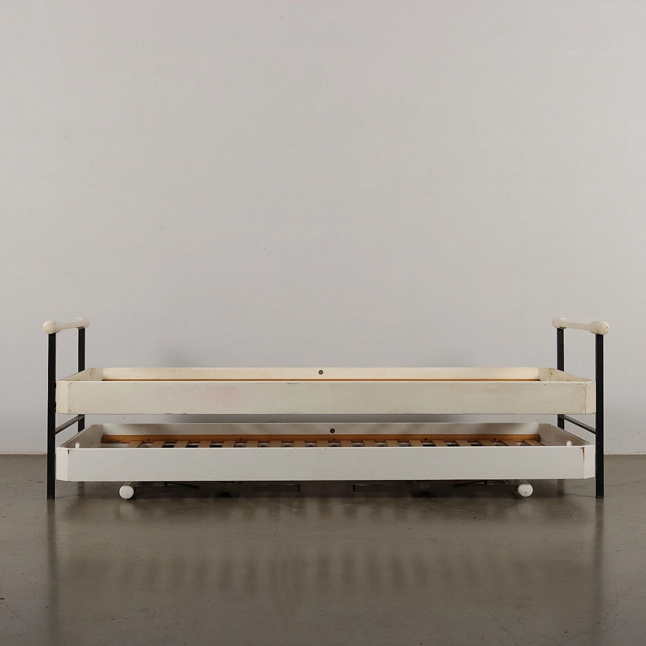 Coppia di letti L75 di Osvaldo Borsani per Tecno, anni '60 9
