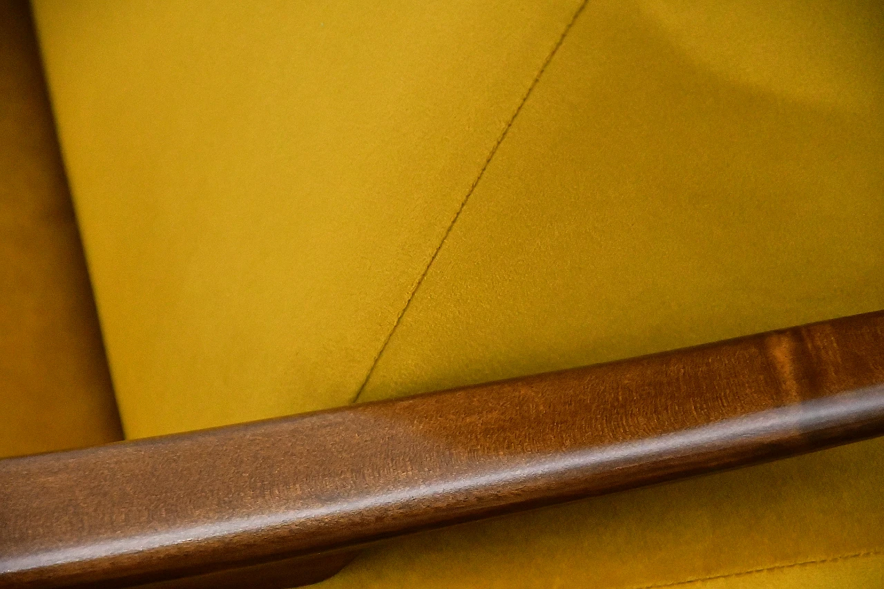 Divano letto in stile scandinavo in faggio e velluto giallo, anni '60 13