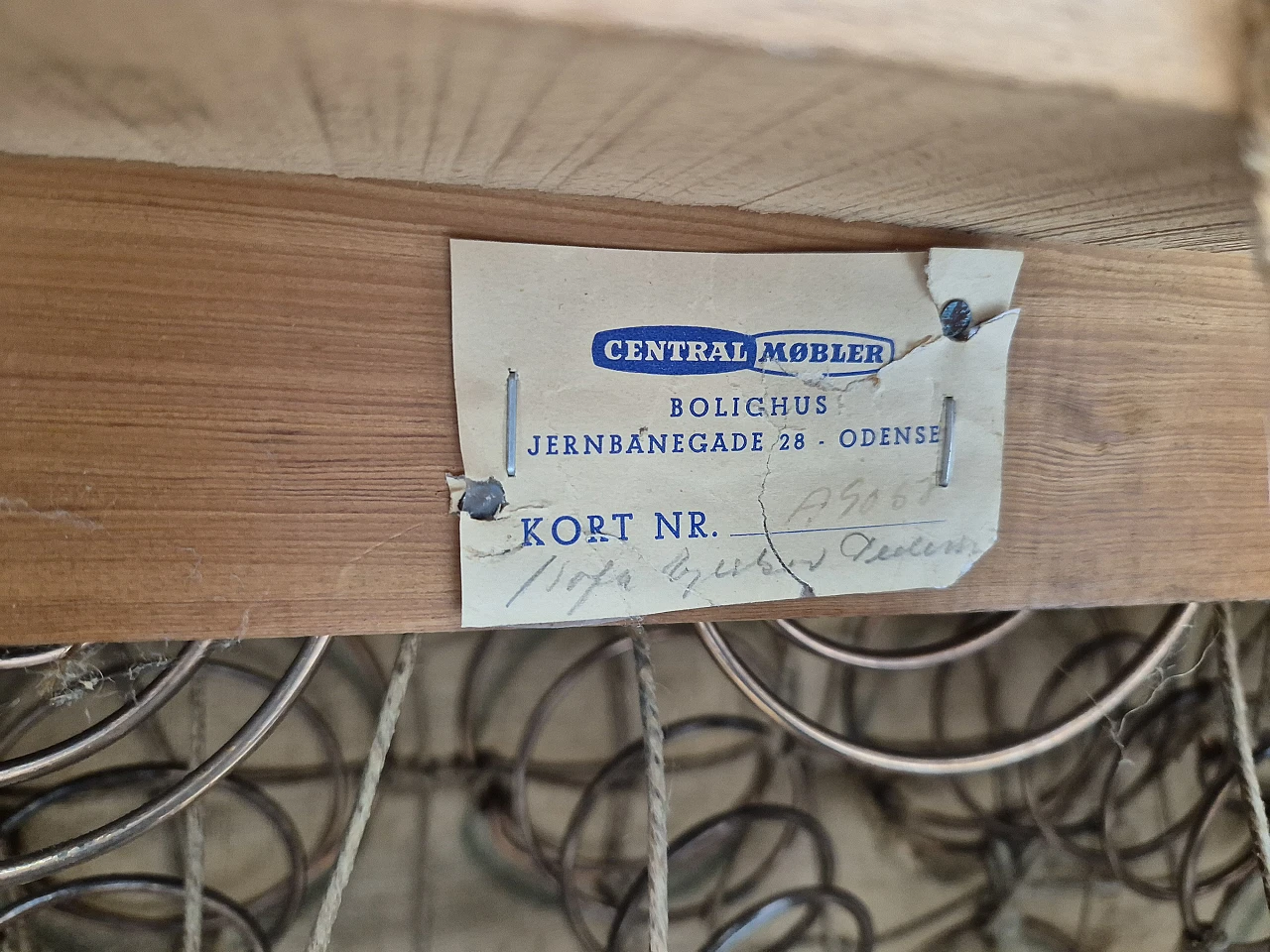 Danish three-seater Banana sofa by Central Møbler Odense, 1960s 14