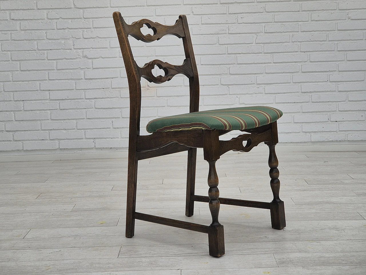 4 Sedie da pranzo danesi in legno di quercia, anni '70 4