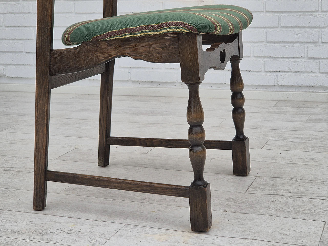 4 Sedie da pranzo danesi in legno di quercia, anni '70 11