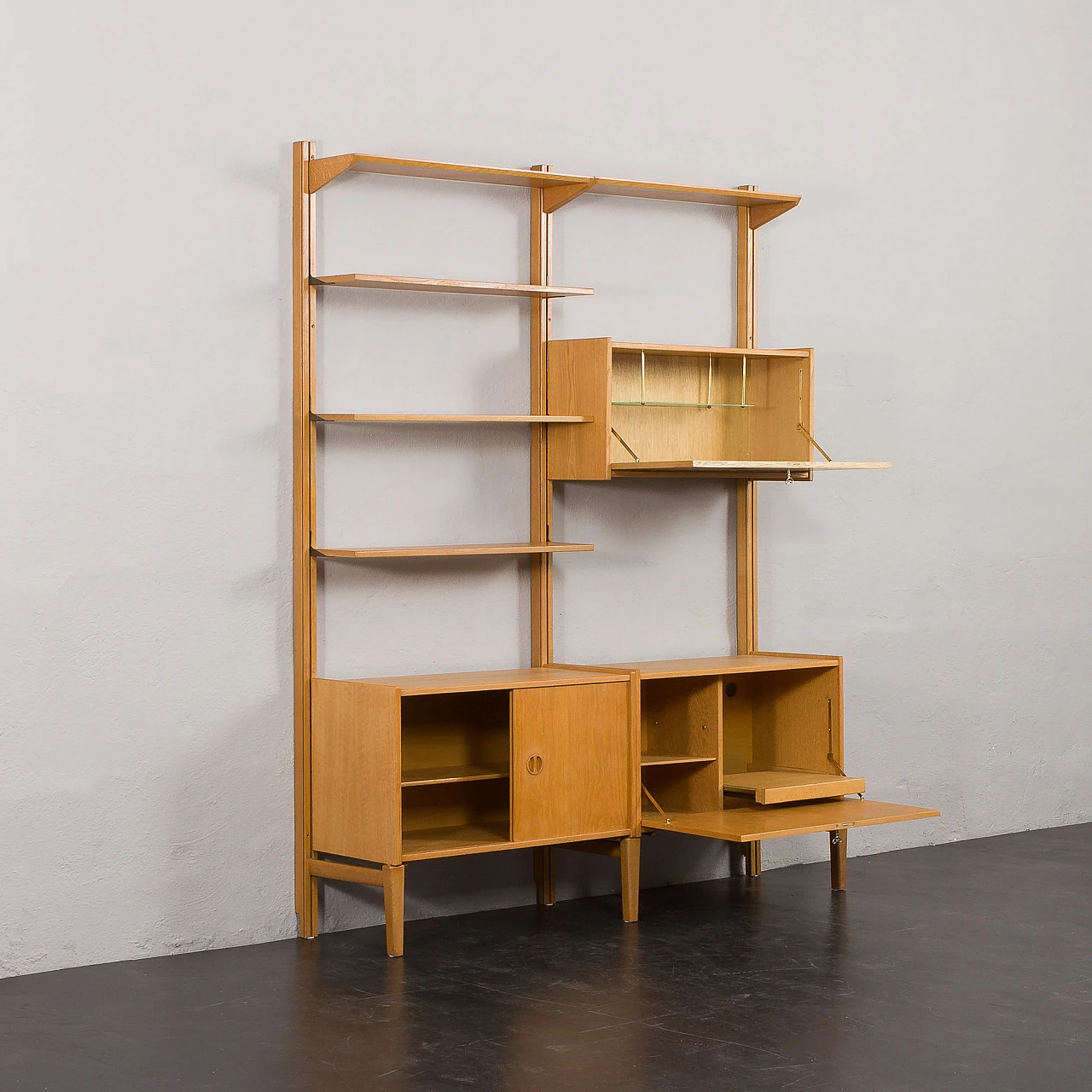 Libreria in rovere a due campate di Sven Andersen, anni '60 7