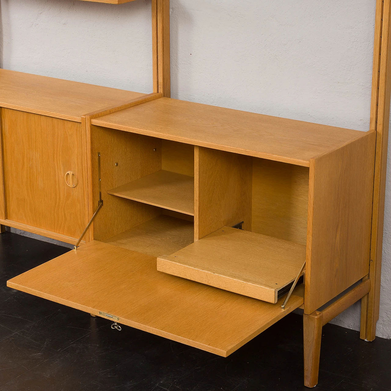 Libreria in rovere a due campate di Sven Andersen, anni '60 17