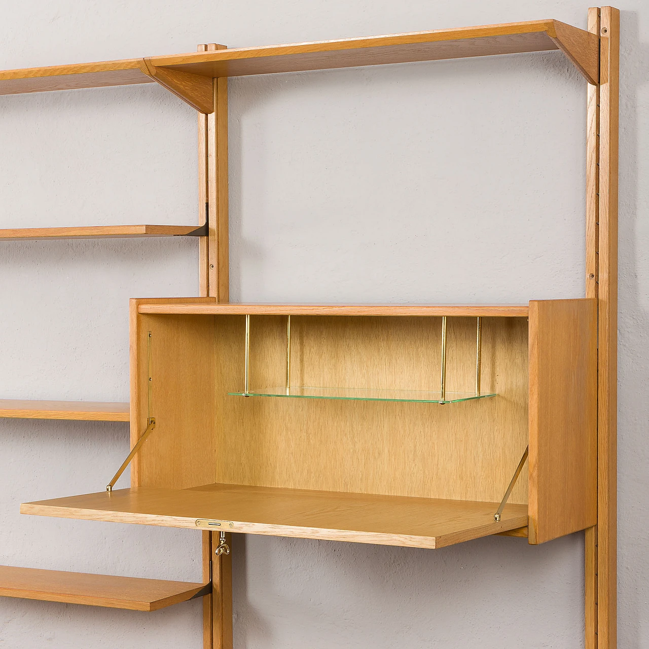 Libreria in rovere a due campate di Sven Andersen, anni '60 18