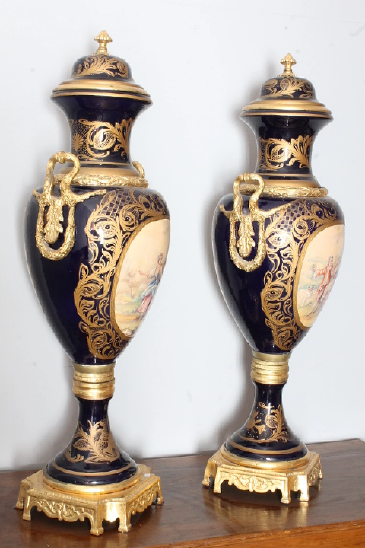 Pair of Sevres porcelain vases with bronzes, early 20th century 25