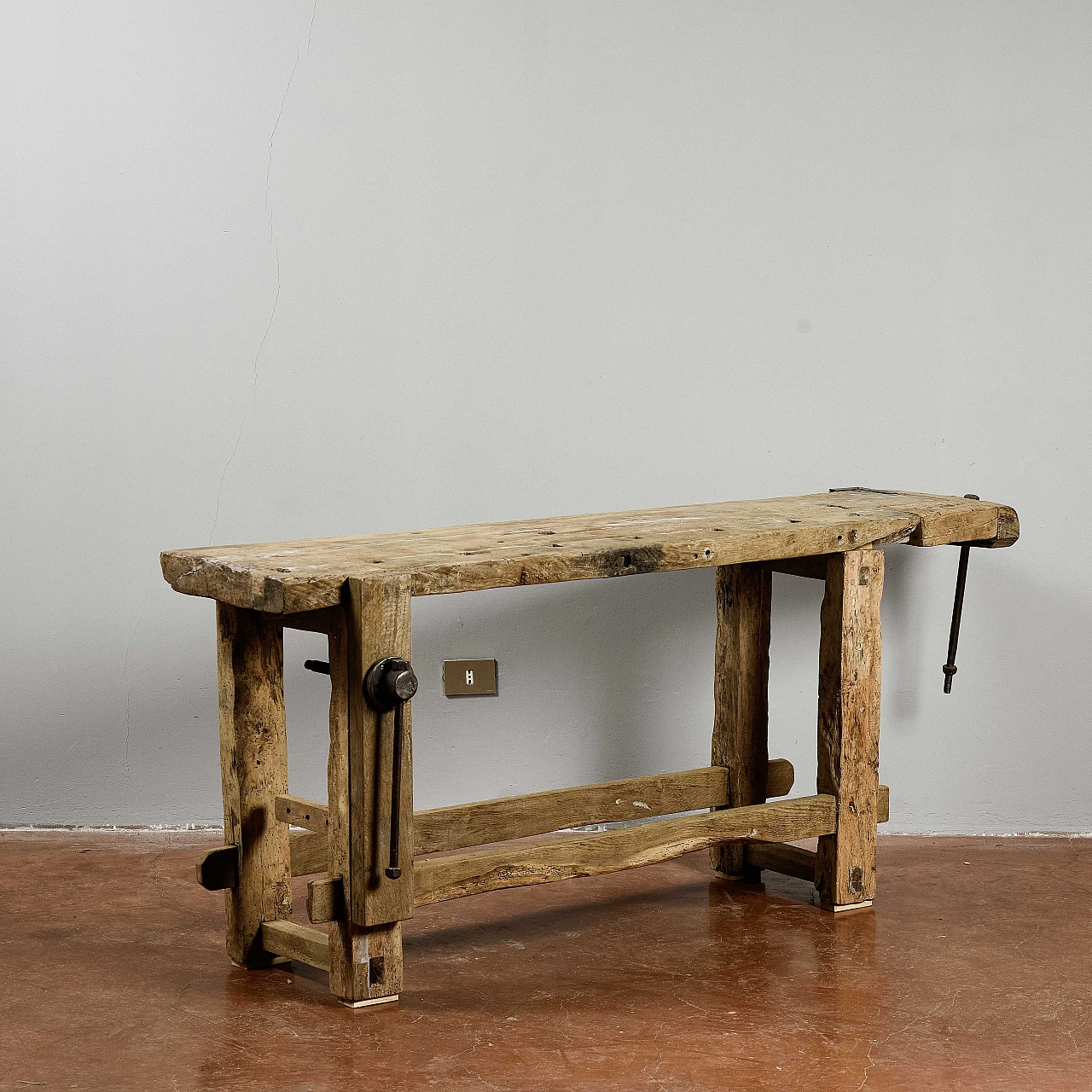 Wood and iron carpenter's bench with vise, late 19th century 1