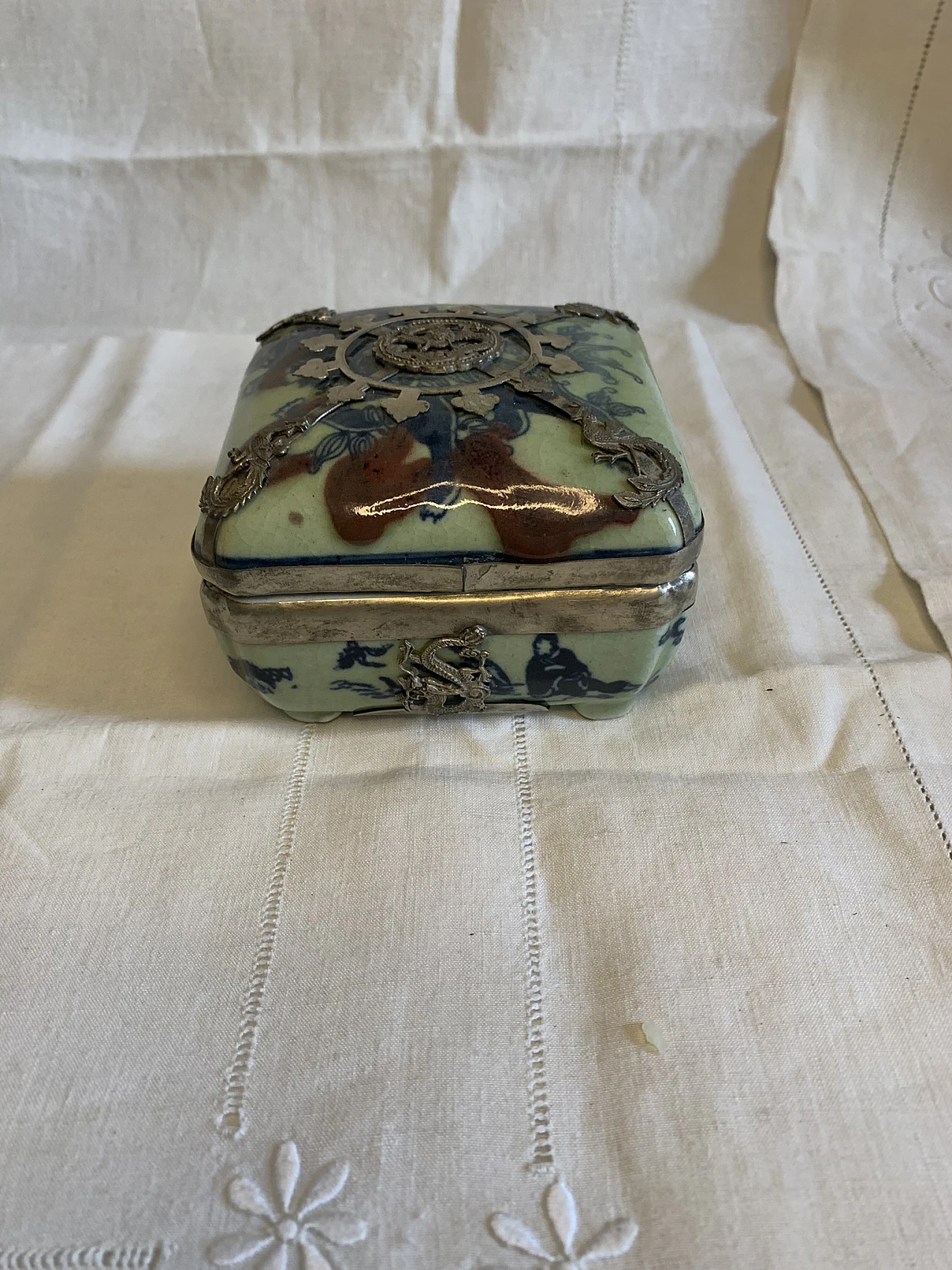 Celadon green porcelain ink box, 1920s 1