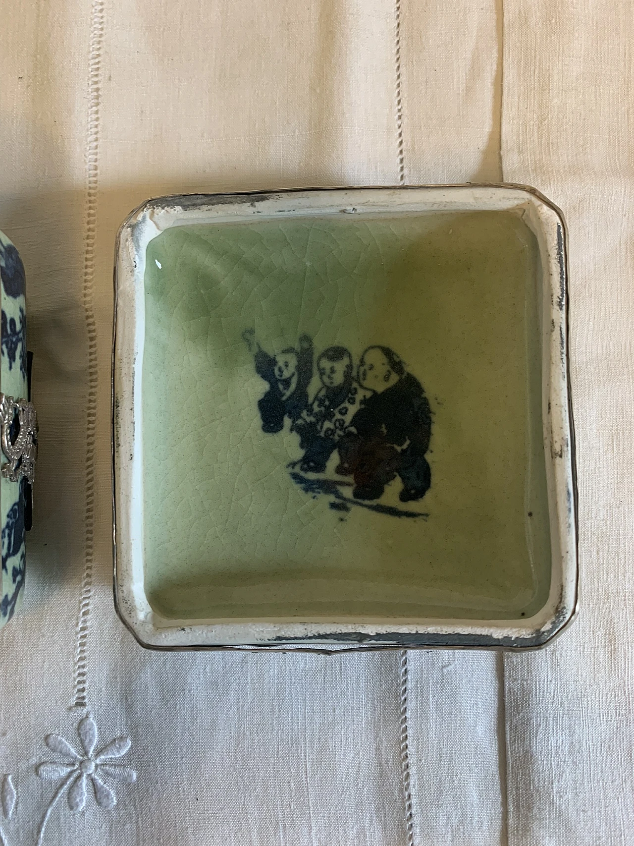 Celadon green porcelain ink box, 1920s 9