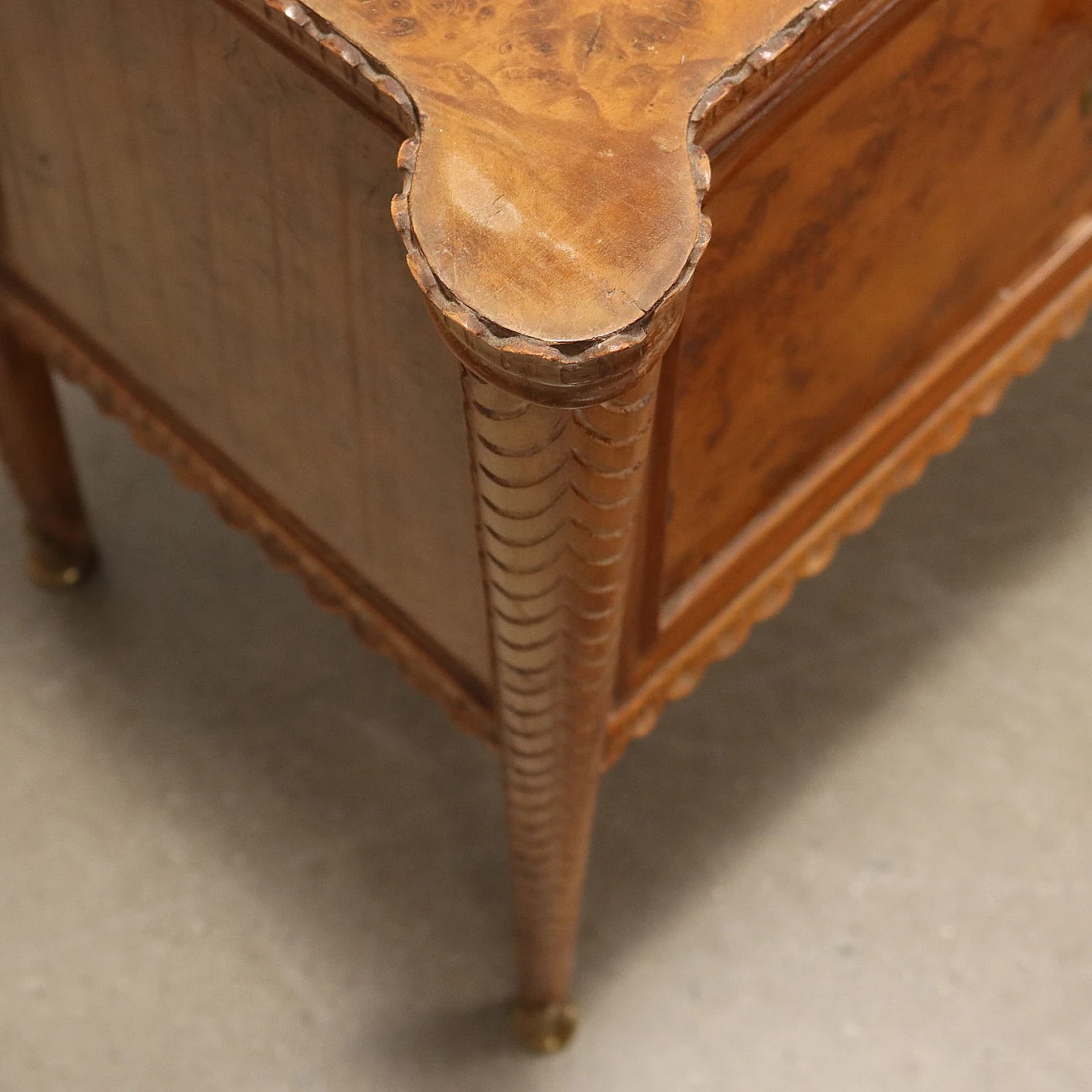 Pair of burl nightstands with hinged doors, 1950s 5
