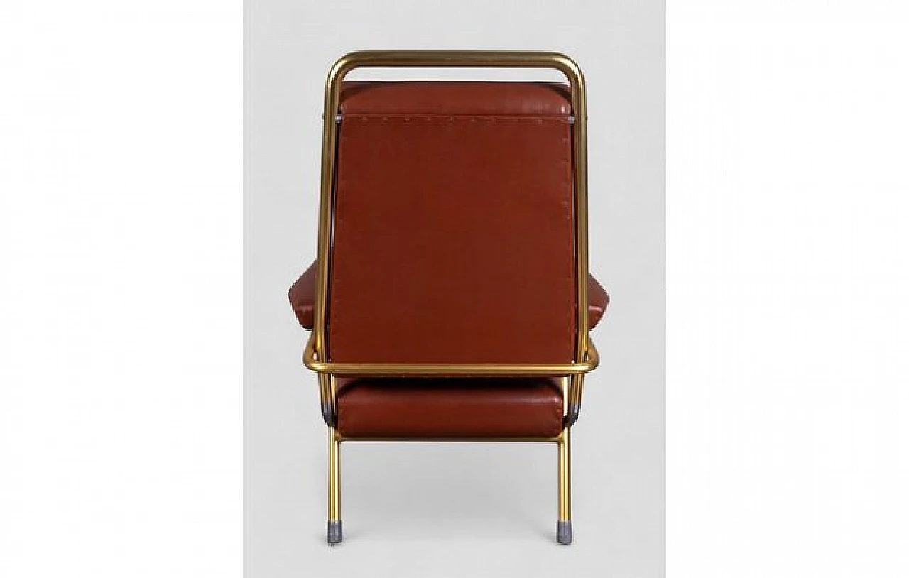 Poltrona in skai marrone con struttura in metallo dorato, anni '70 6