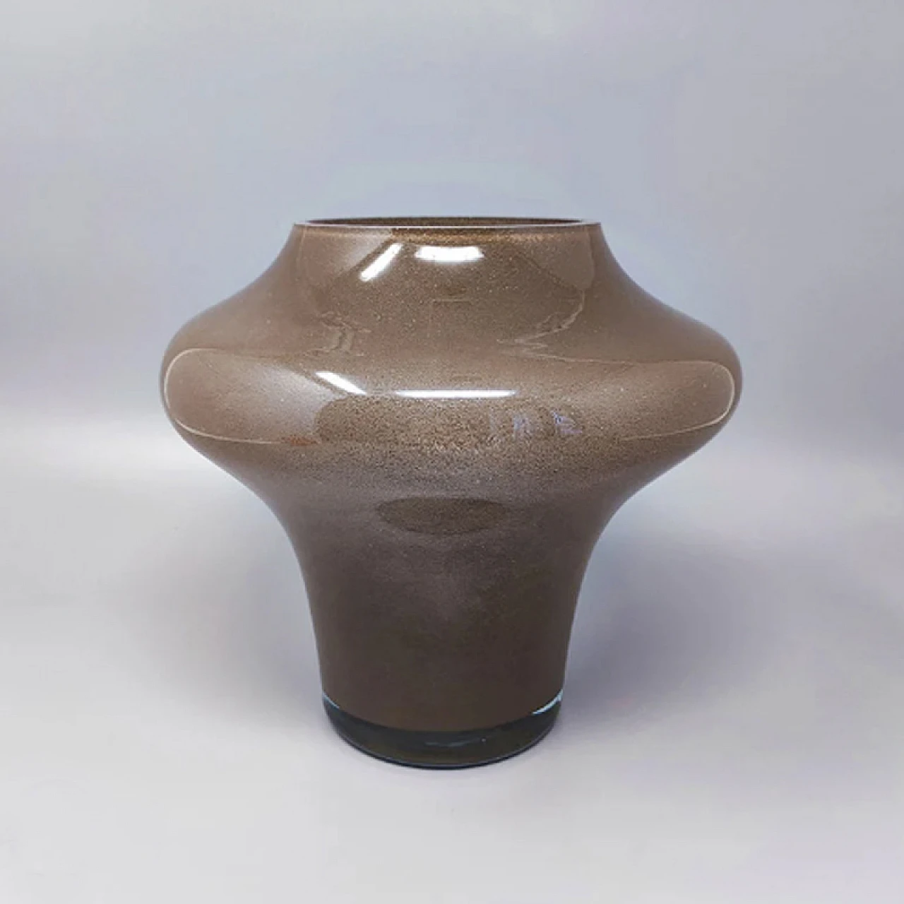Beige Murano glass vase by Dogi, 1970s 2