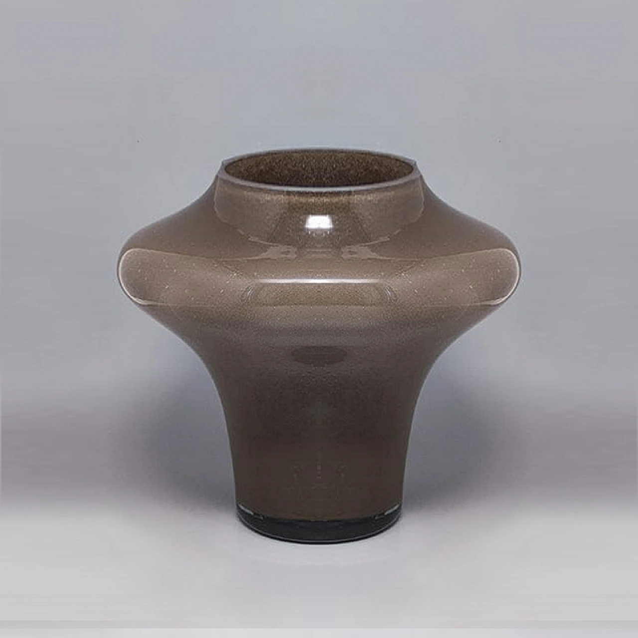 Beige Murano glass vase by Dogi, 1970s 3