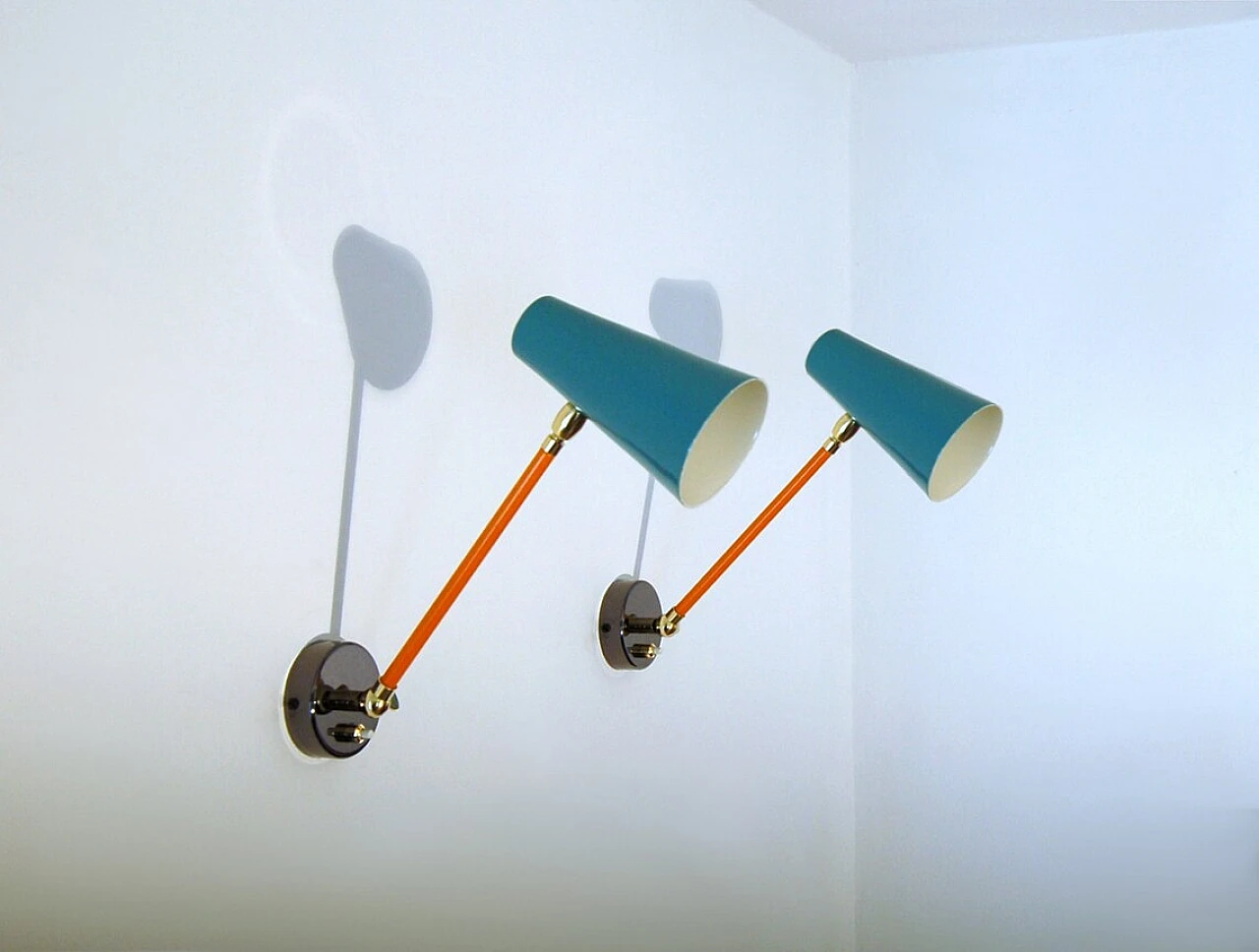 Nickel-plated brass and lacquered metal adjustable wall light 1