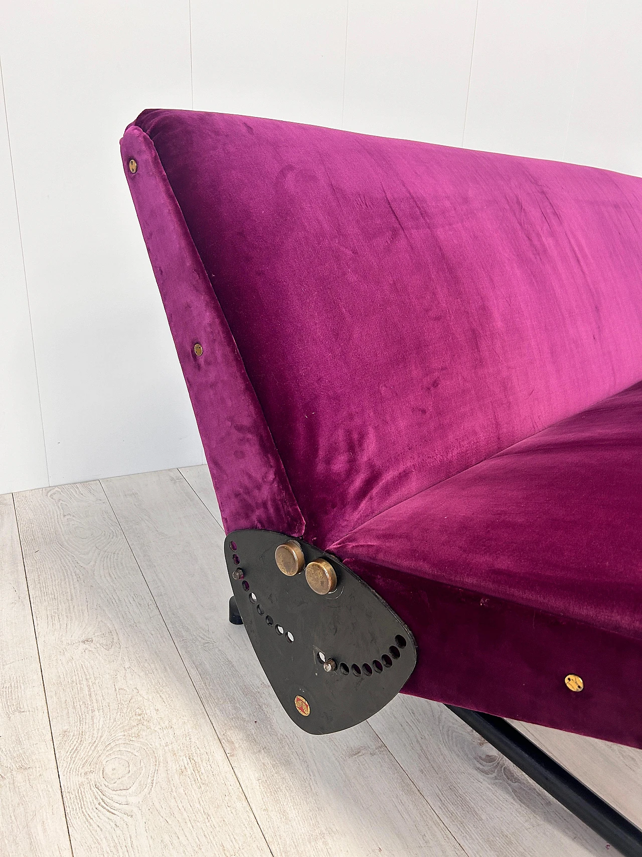 Divano letto D70 di Osvaldo Borsani per Tecno, 1955 10