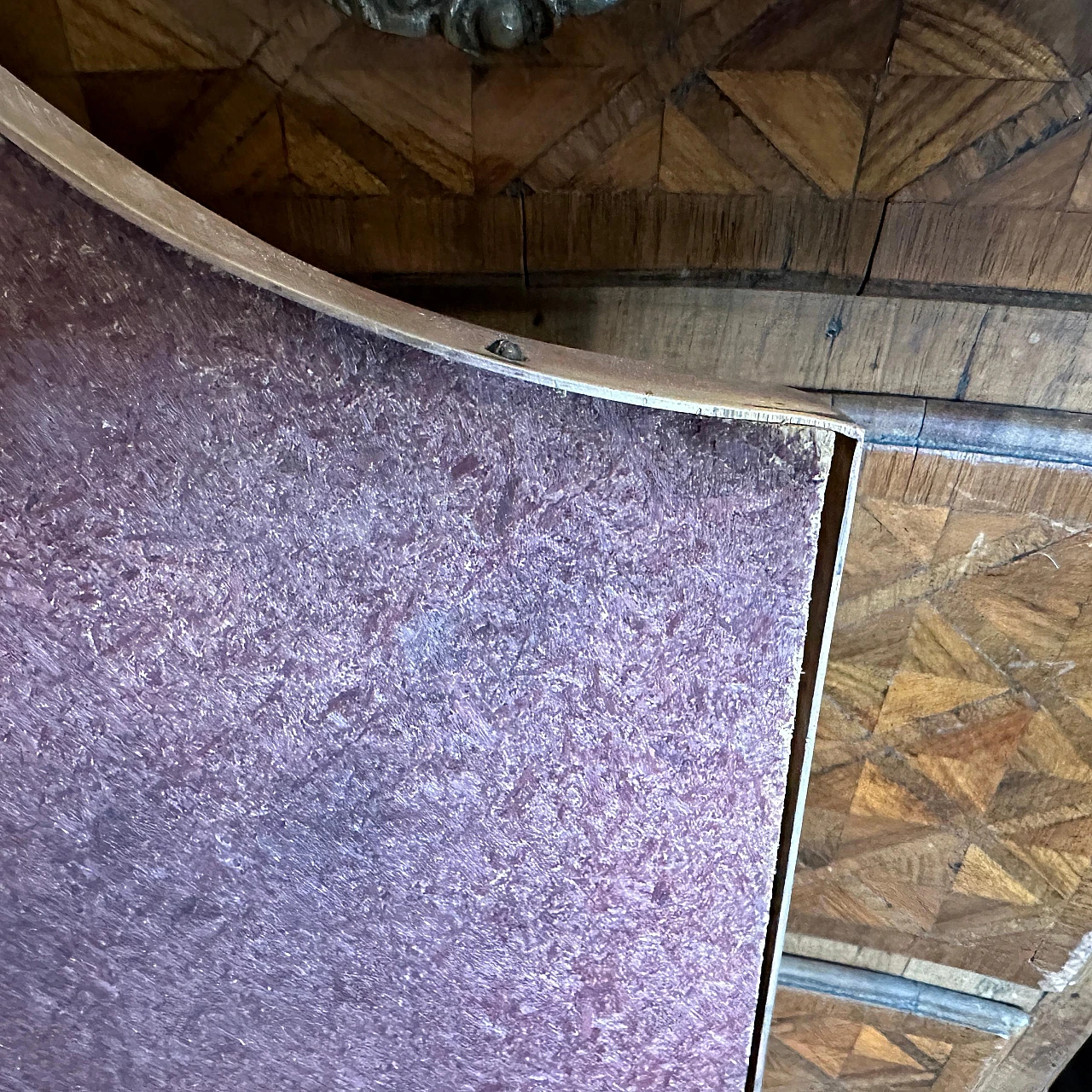 Specchio da parete in ottone nello stile di G. Ponti, anni '50 8