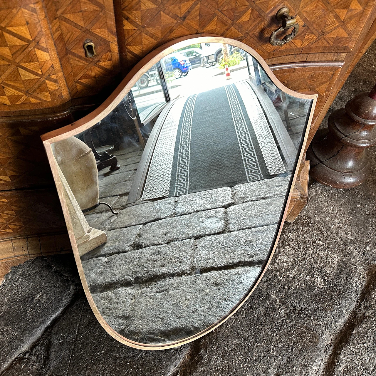 Specchio da parete in ottone nello stile di G. Ponti, anni '50 10