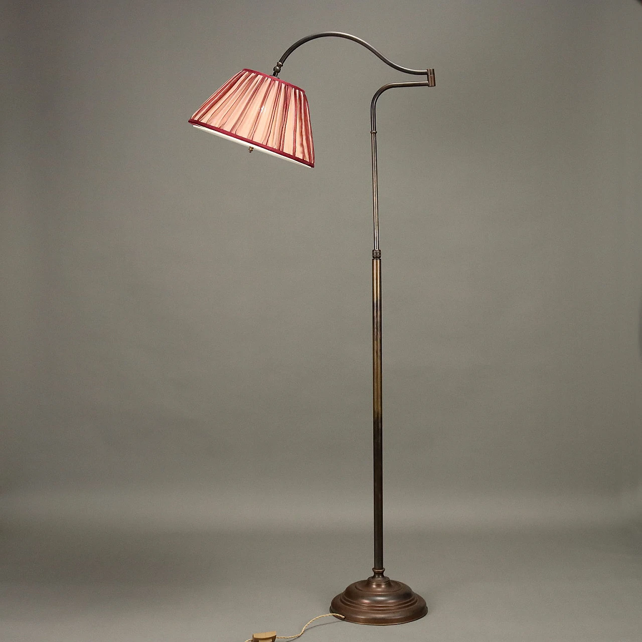 Adjustable brass floor lamp with pink fabric lampshade, 1950s 6