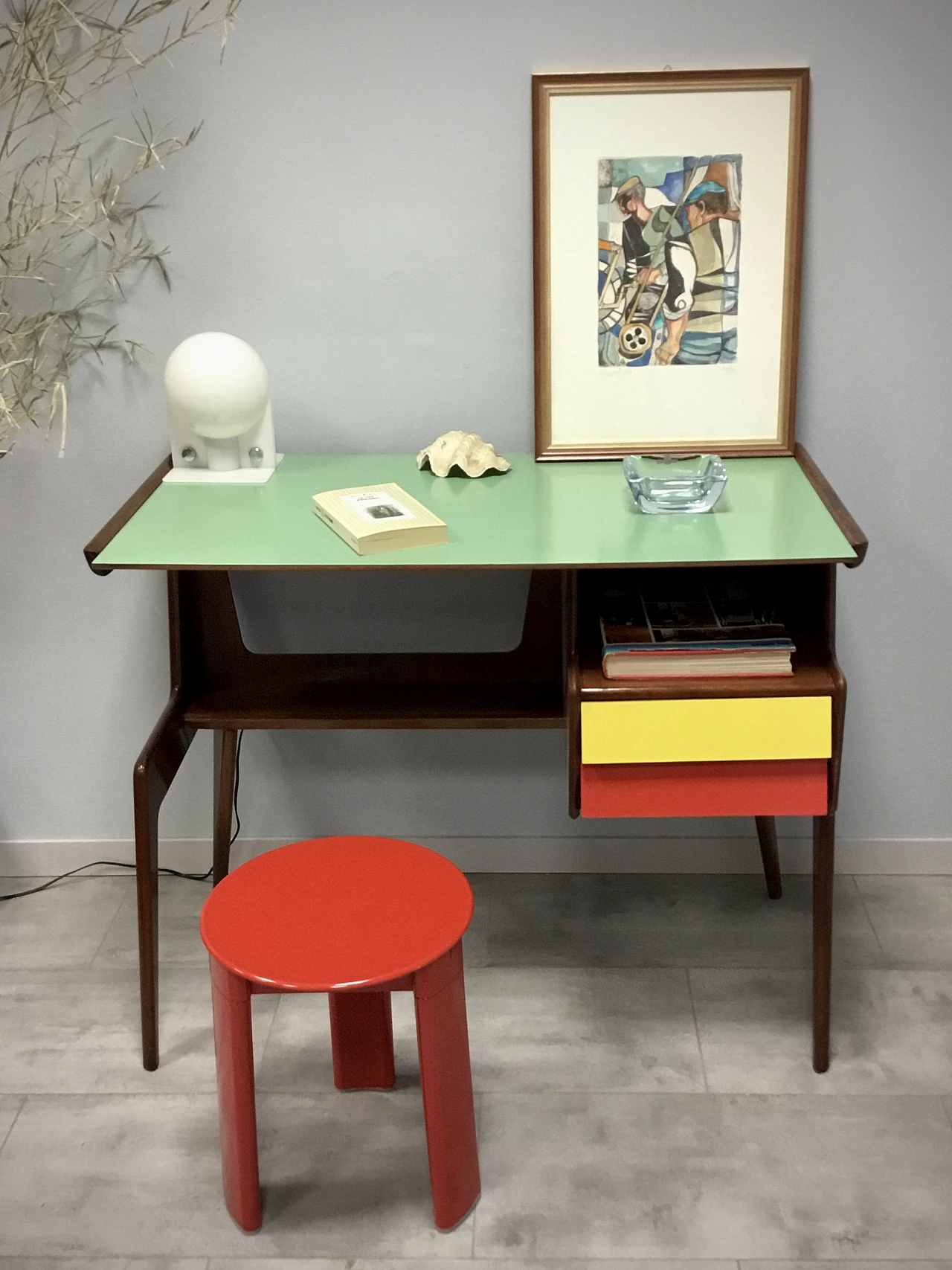 Scrivania in teak e formica multicolore attribuita a Dassi, anni '50 12