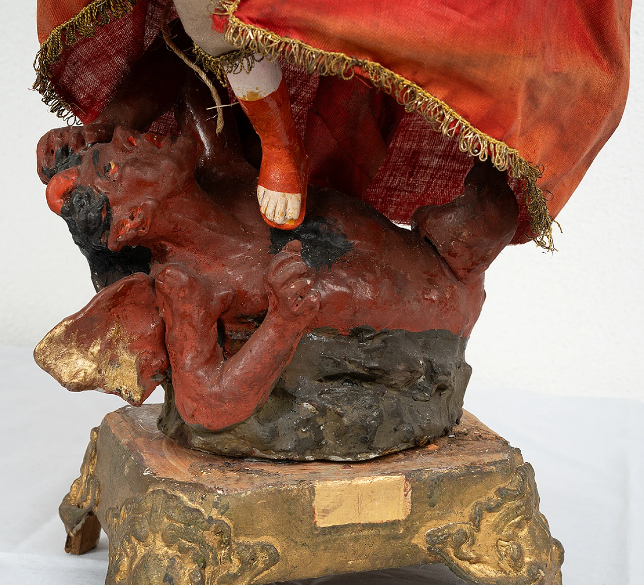 Scultura napoletana raffigurante L'Arcangelo Michele, inizio '900 3