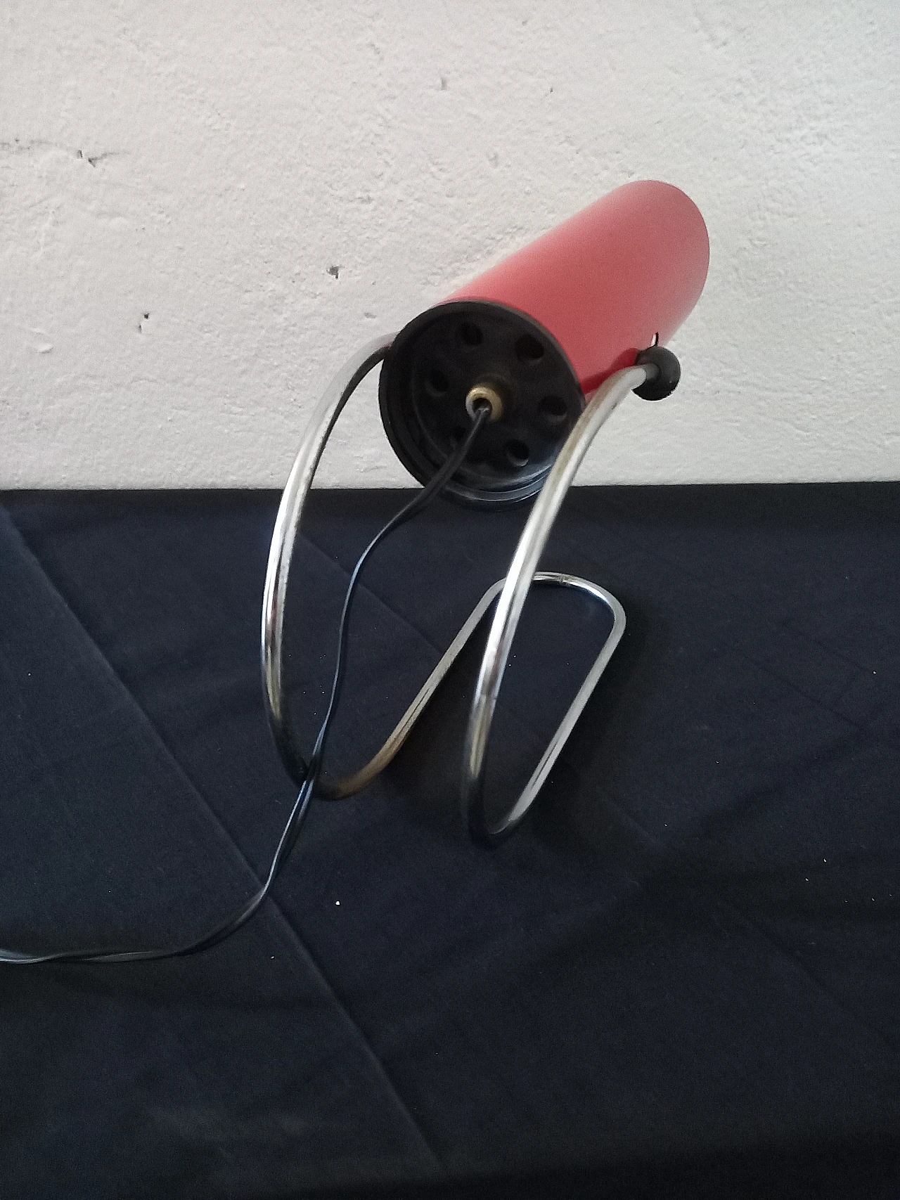 Lacquered metal table lamp attributed to Angelo Lelli, 1970s 8