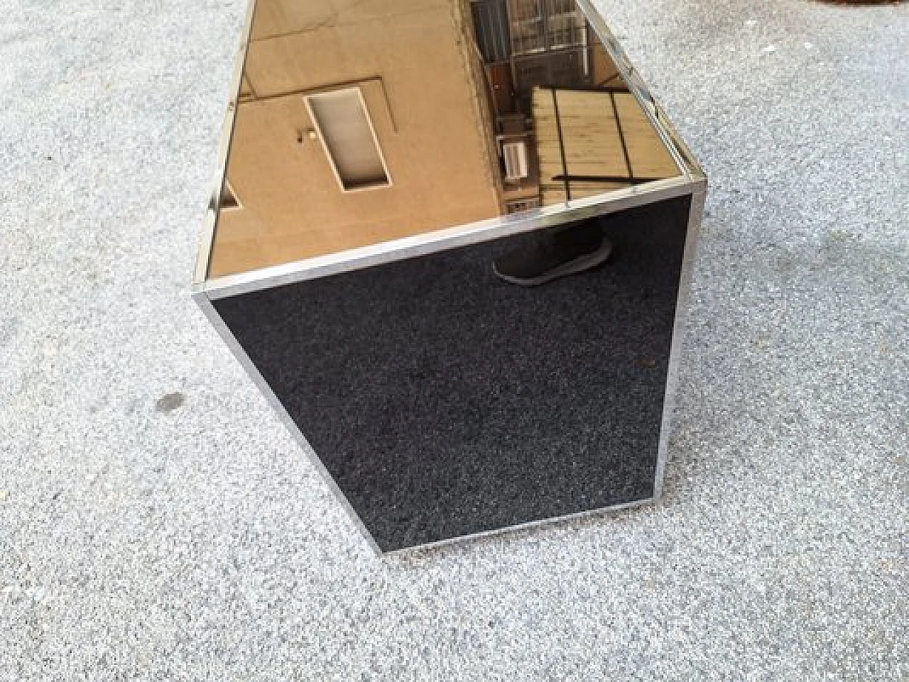 Laquered sideboard in walnut briar & metal by Gorgoni for Turri, 1960s 5