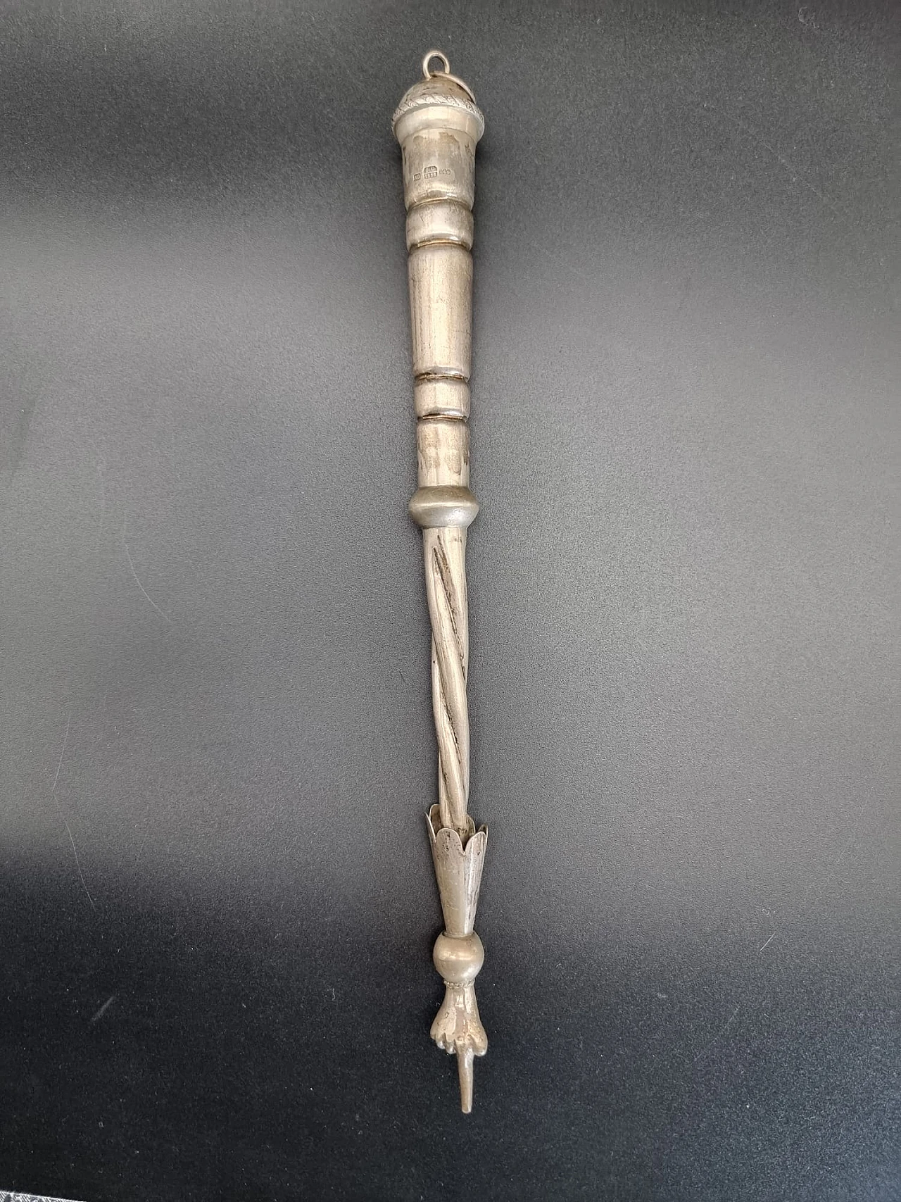 5 Yad pointers, late 19th century 4