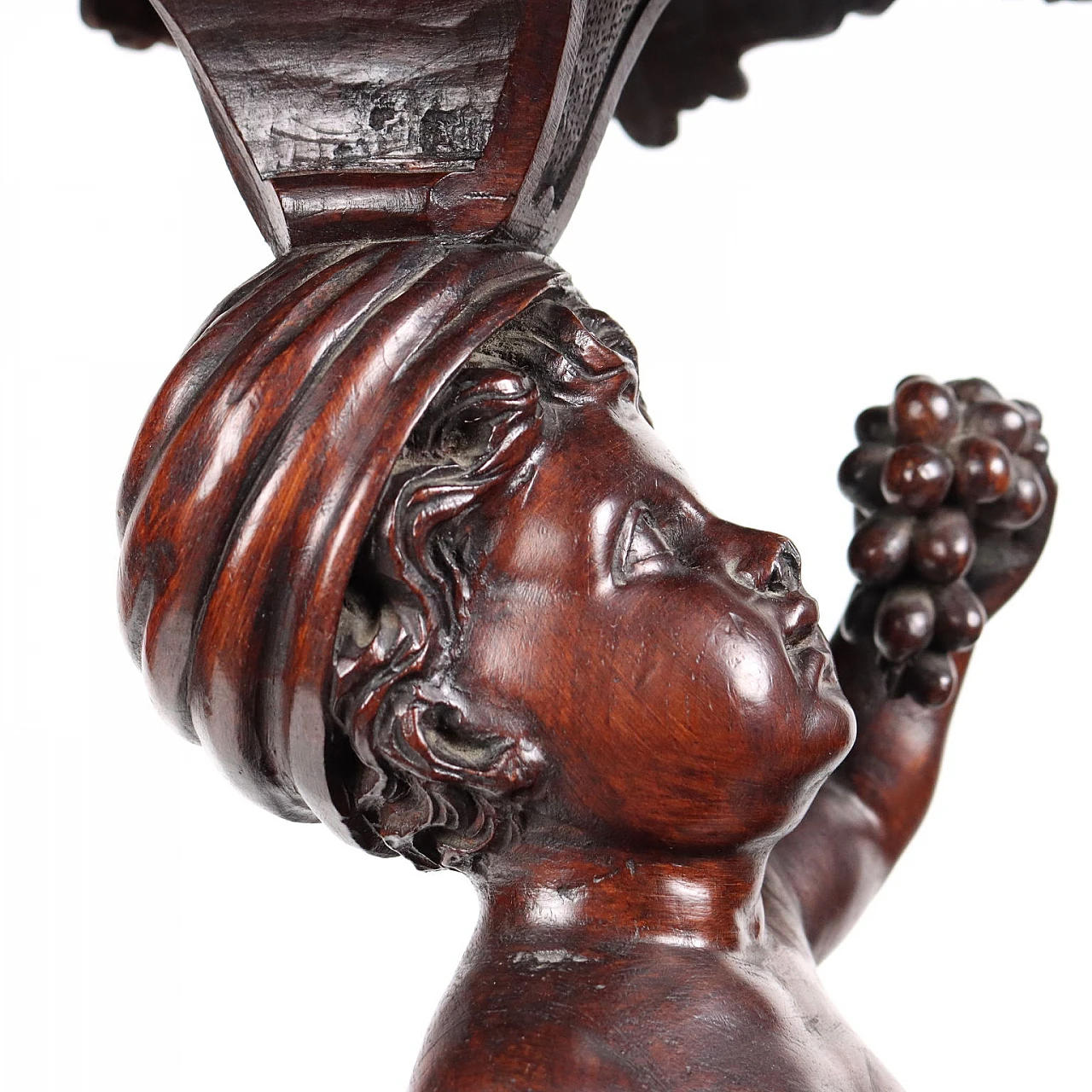 Gueridon in Baroque style, late 19th century 4