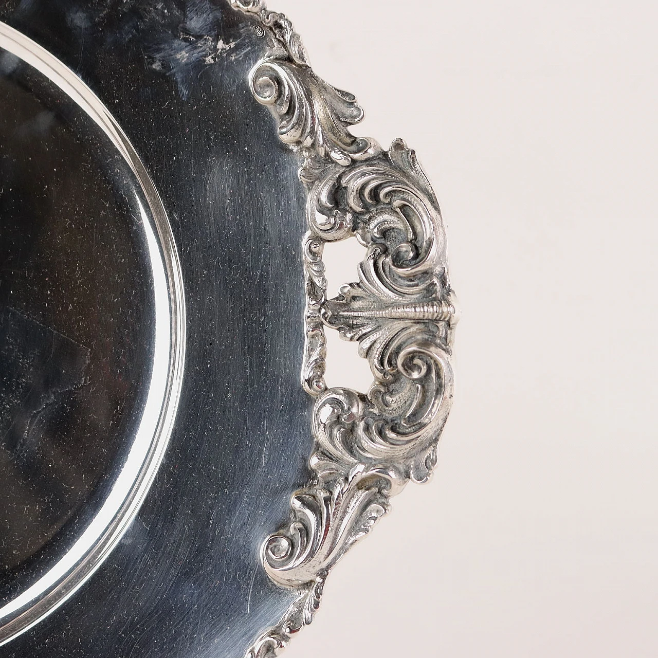 Vassoio in argento di Piero Arioli 4