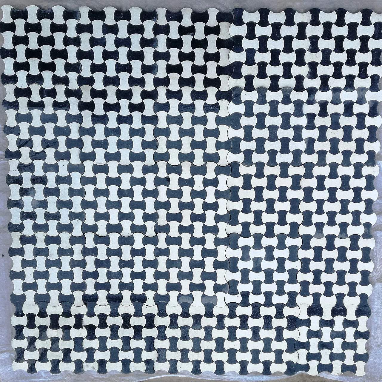 25 Cementine Papillon tiles, 1920s 9