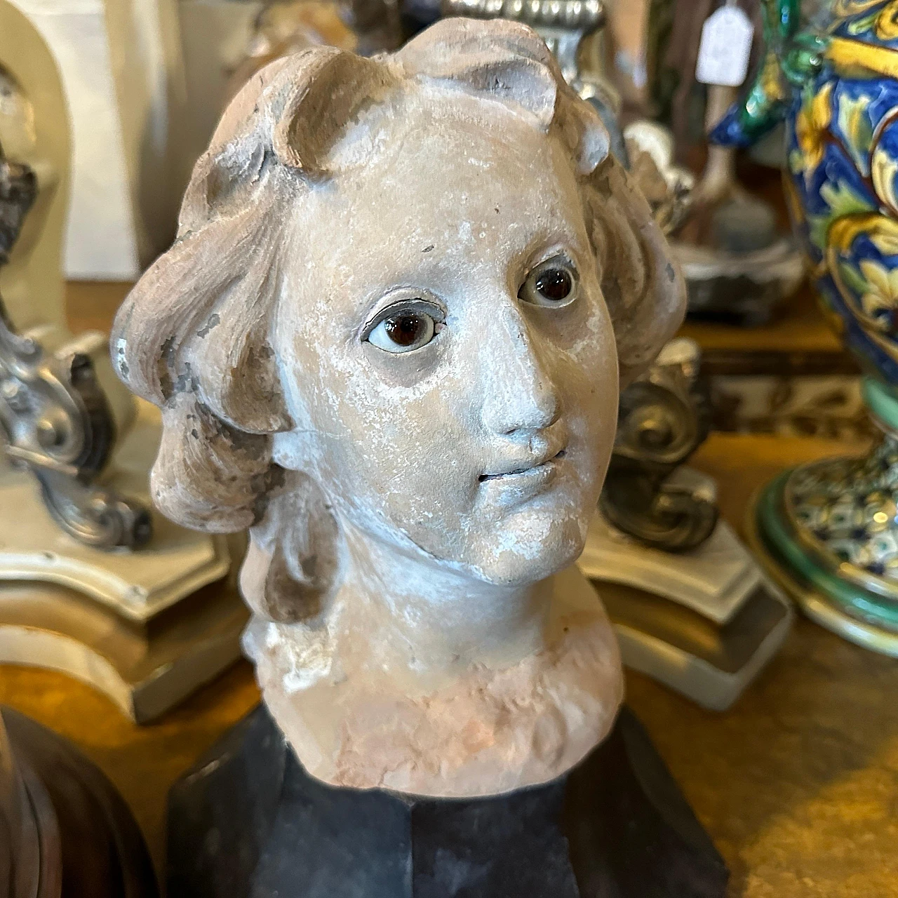 Testa di Madonna, scultura in terracotta, vetro e legno, metà '700 2