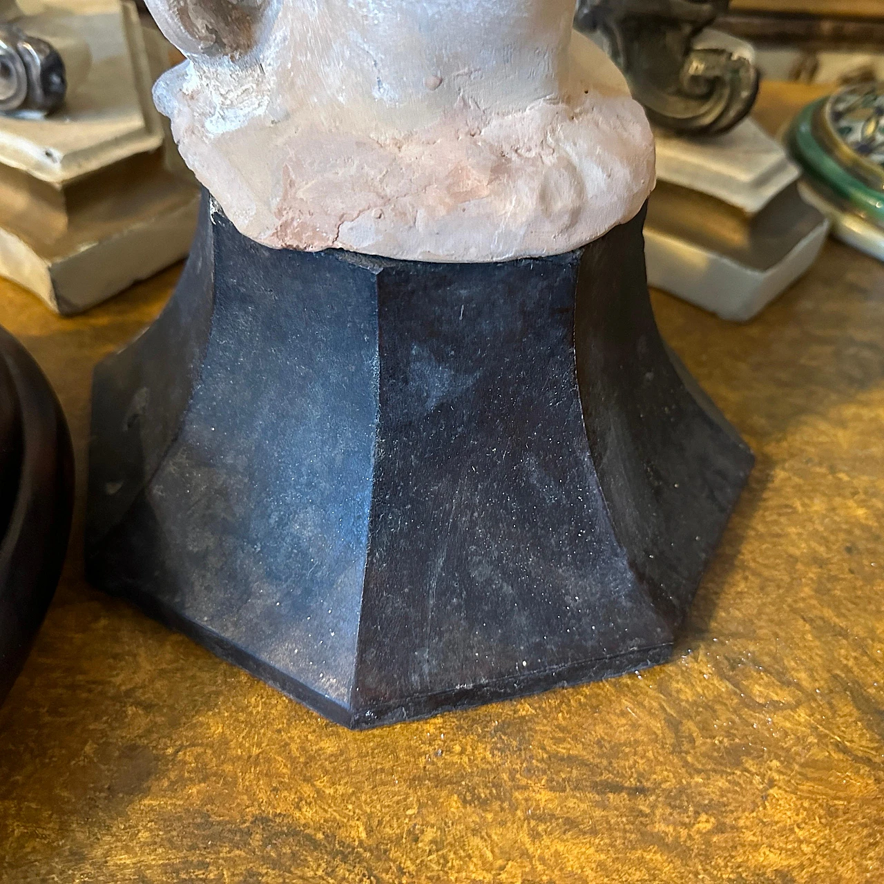 Testa di Madonna, scultura in terracotta, vetro e legno, metà '700 3