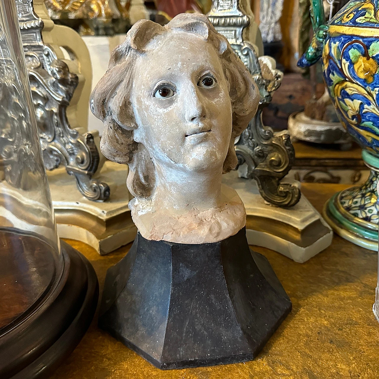 Testa di Madonna, scultura in terracotta, vetro e legno, metà '700 6