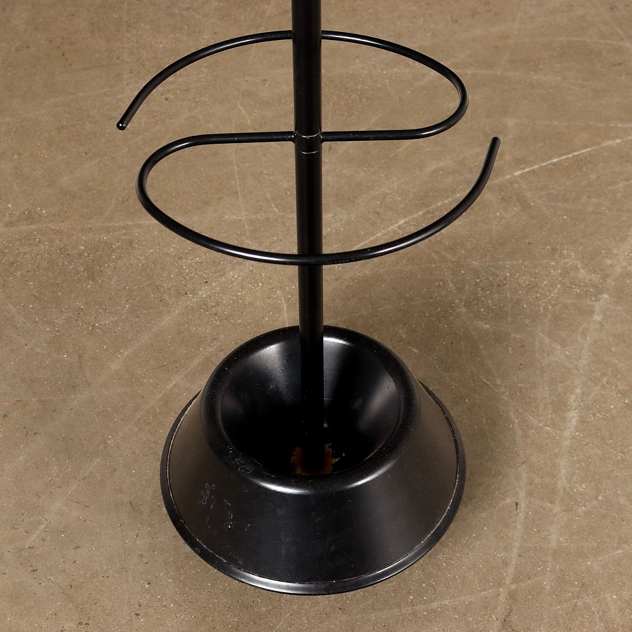Black enameled metal umbrella stand, 1980s 6