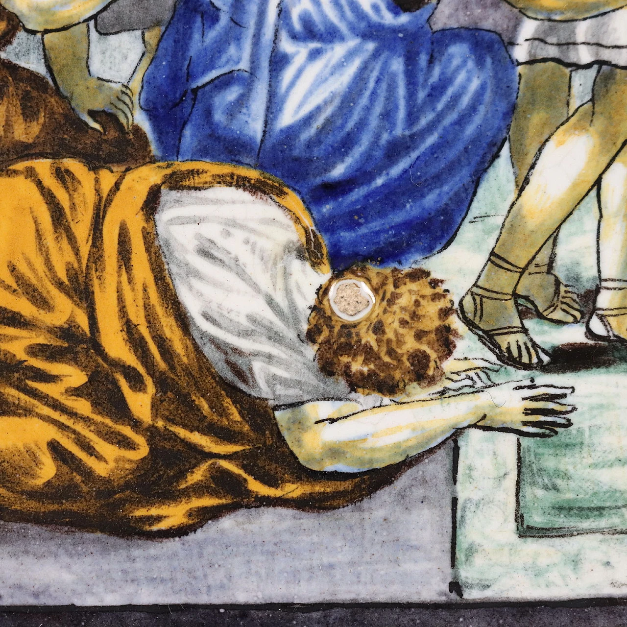 Pair of polychrome ceramic parade plates, second half of the 19th century 6