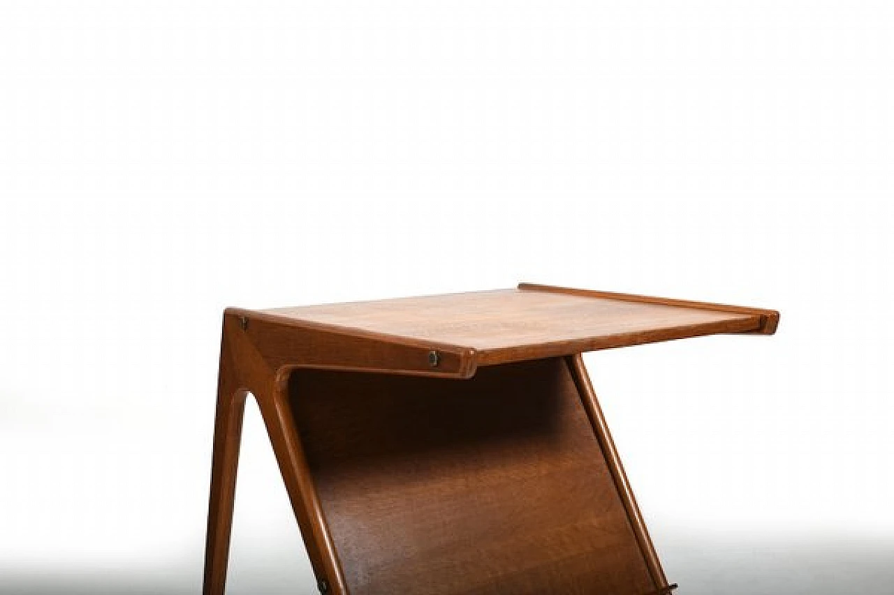 Carrello di servizio danese in rovere patinato, anni '50 7