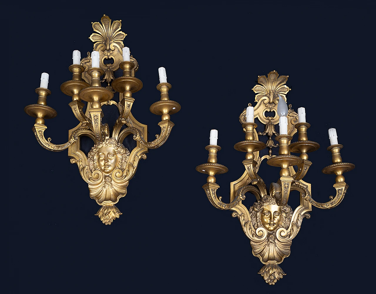 Pair of Napoleon III gilded bronze wall lights, 19th century 1
