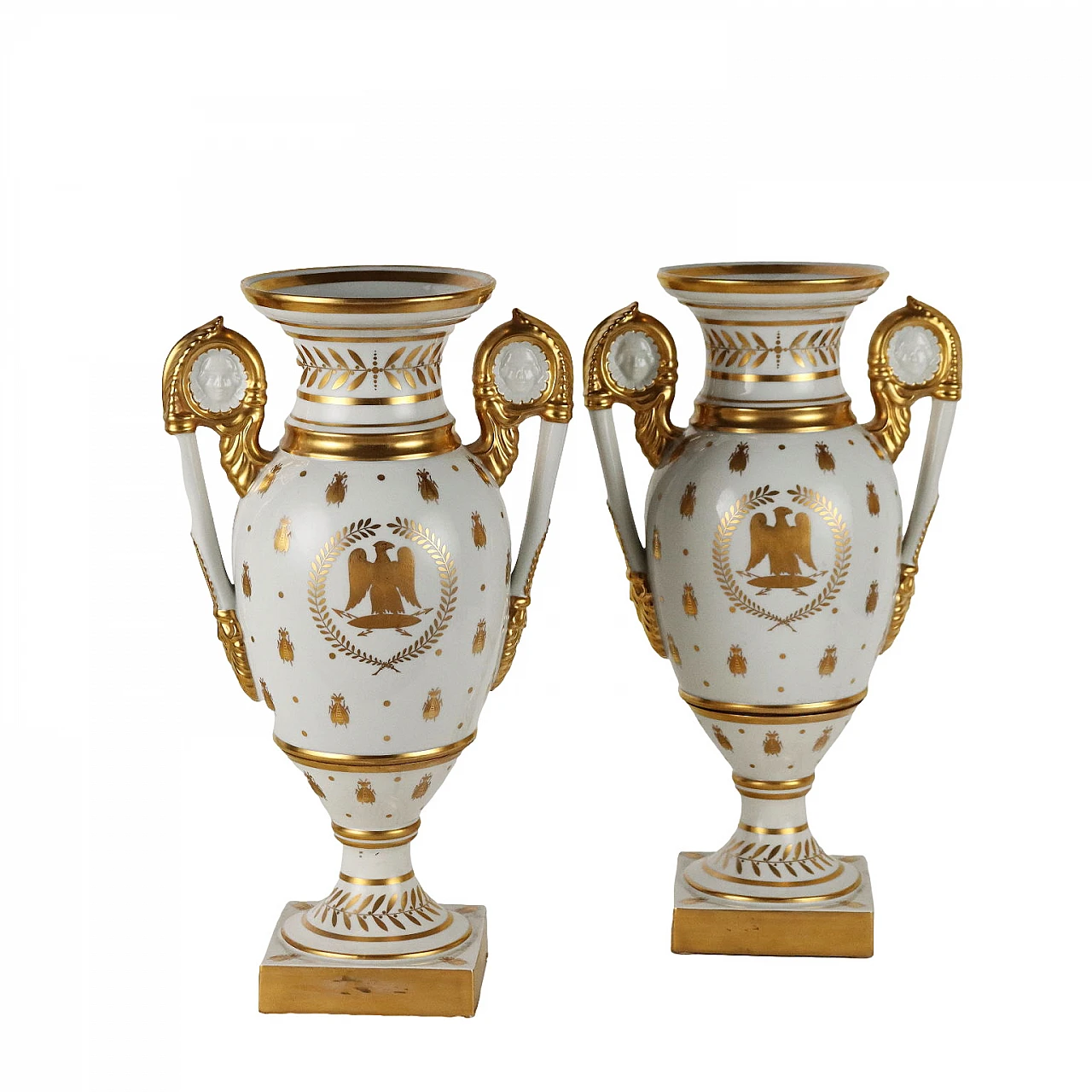 Pair of Napoleon III porcelain vases with gold decoration, 19th century 1