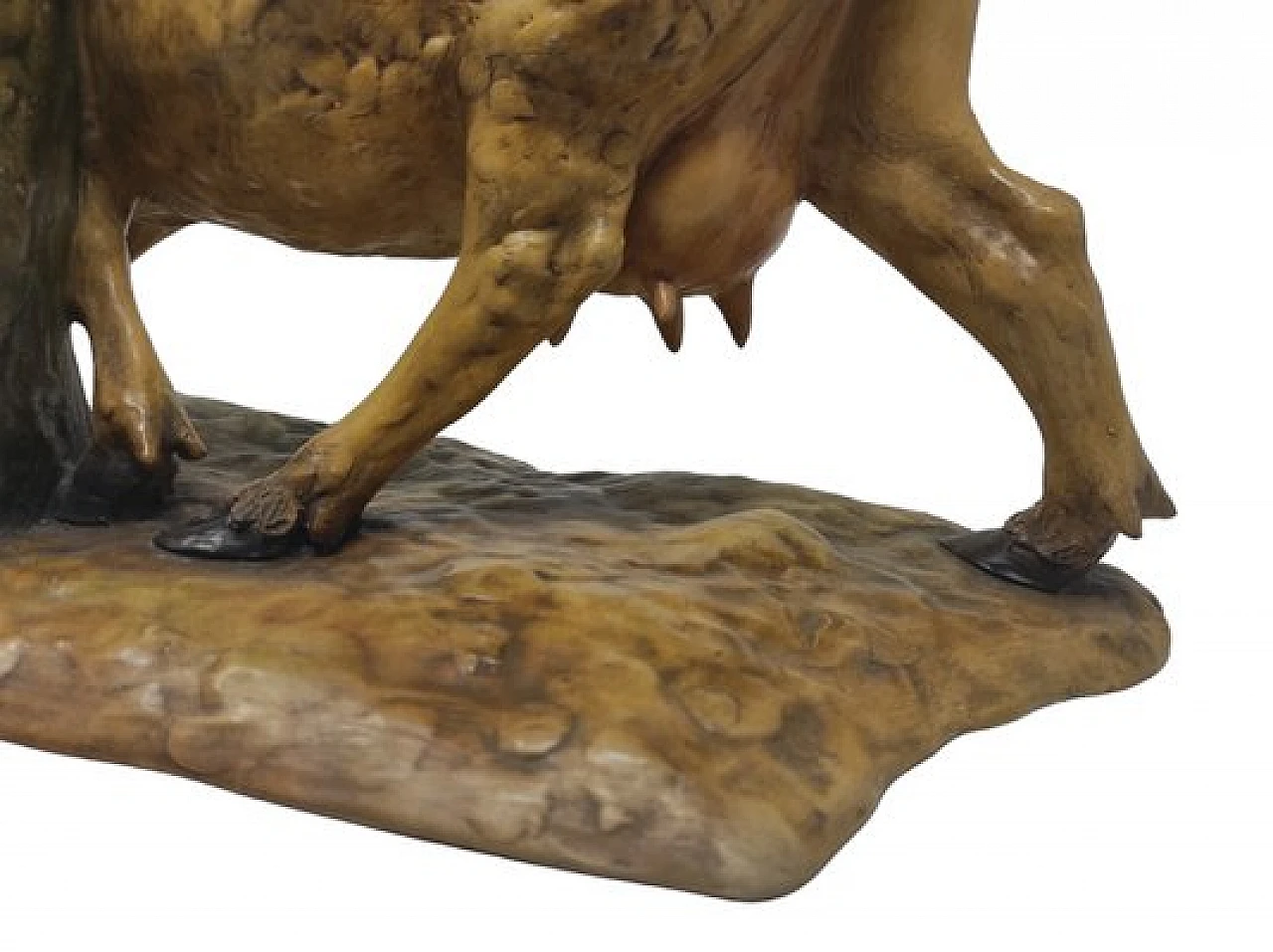 Guido Cacciapuoti, Contadina con vacca, statuetta in ceramica 6