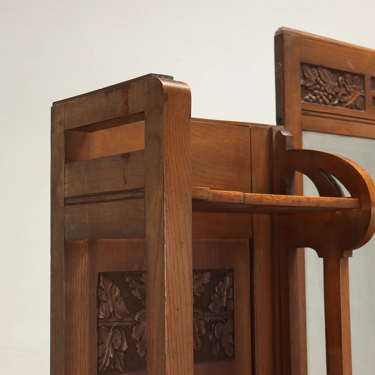 Credenza Liberty in rovere con specchio, inizio '900 5