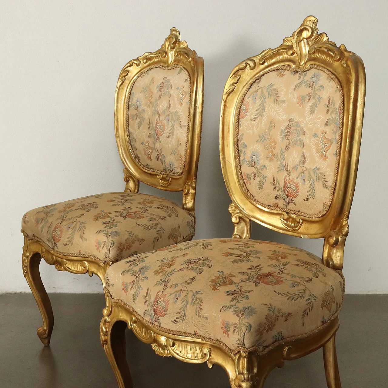 4 Neo-Baroque gilded wooden chairs, late 19th century 3