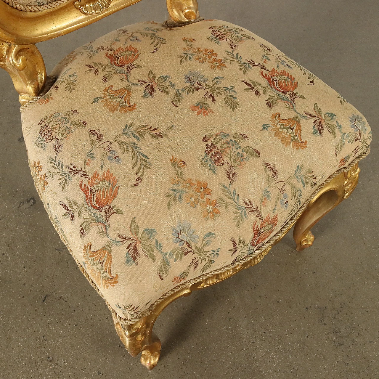4 Neo-Baroque gilded wooden chairs, late 19th century 8