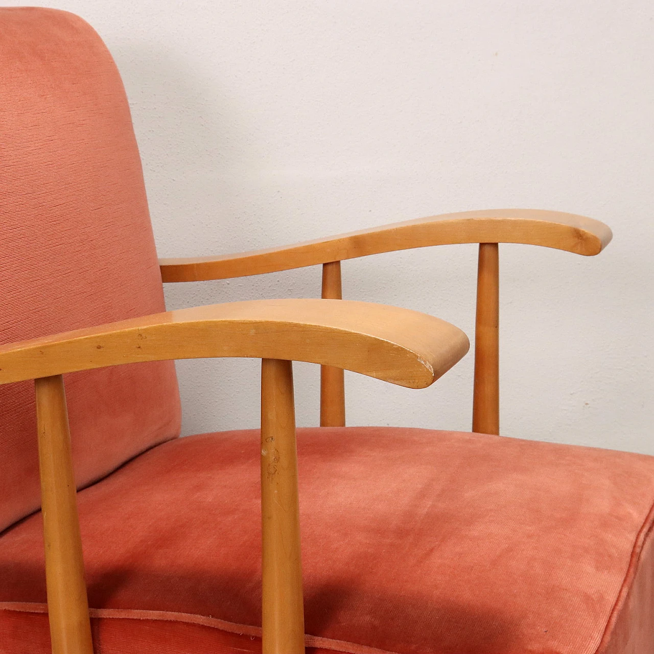 Coppia di Poltrone con poggiapiedi in legno e tessuto, anni '80 6