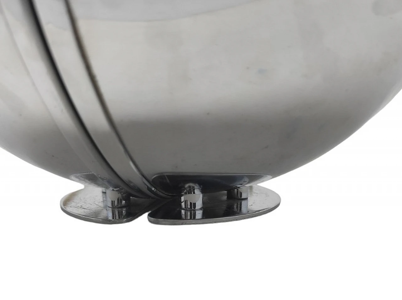 Chromed metal openable sphere table lamp, 1970s 5