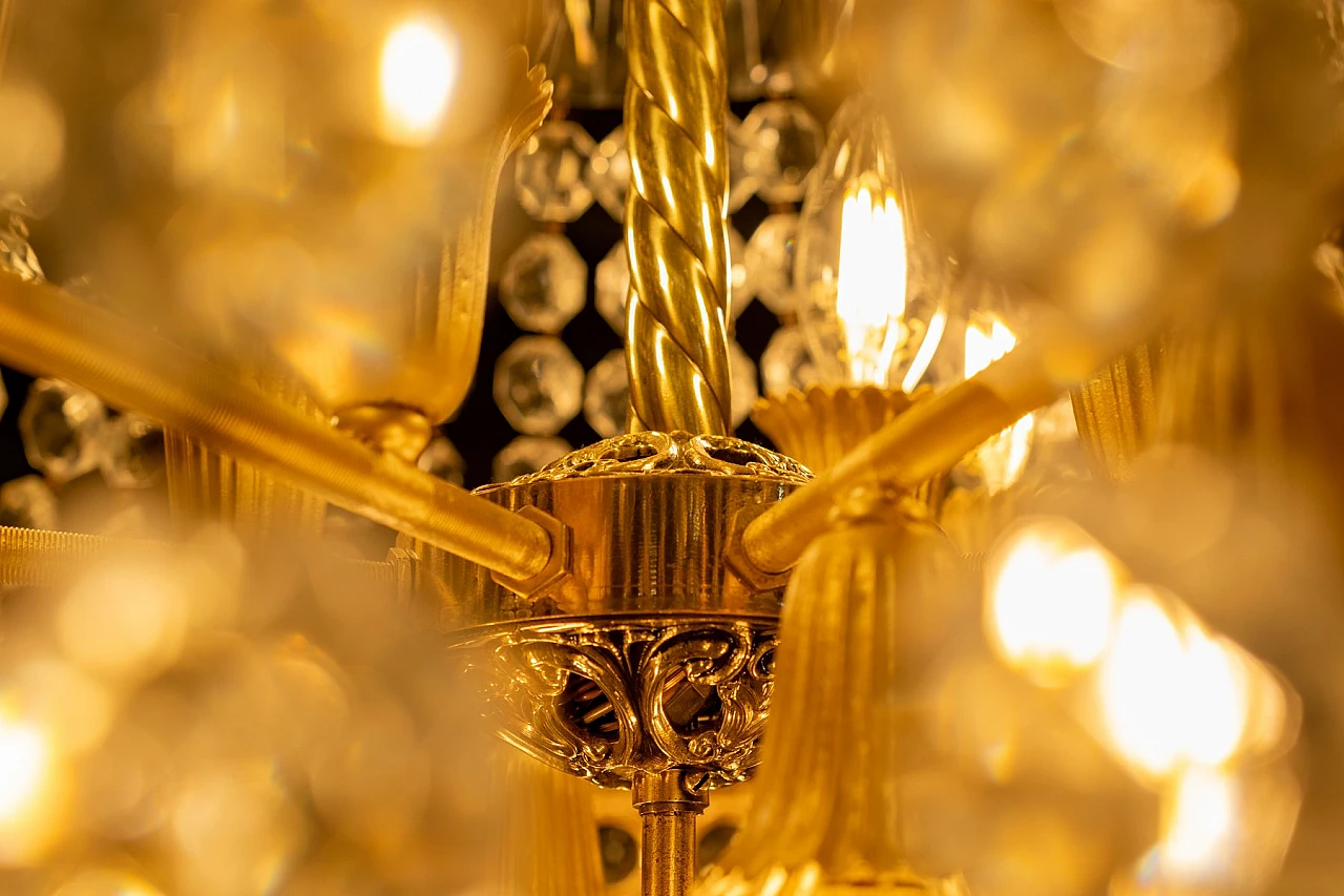 Lampadario in stile Impero in ottone e cristallo di Boemia, anni '50 13