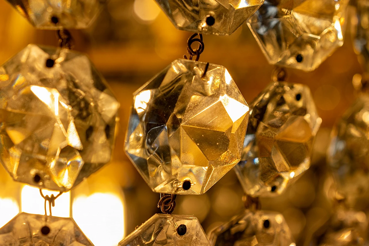 Lampadario in stile Impero in ottone e cristallo di Boemia, anni '50 15