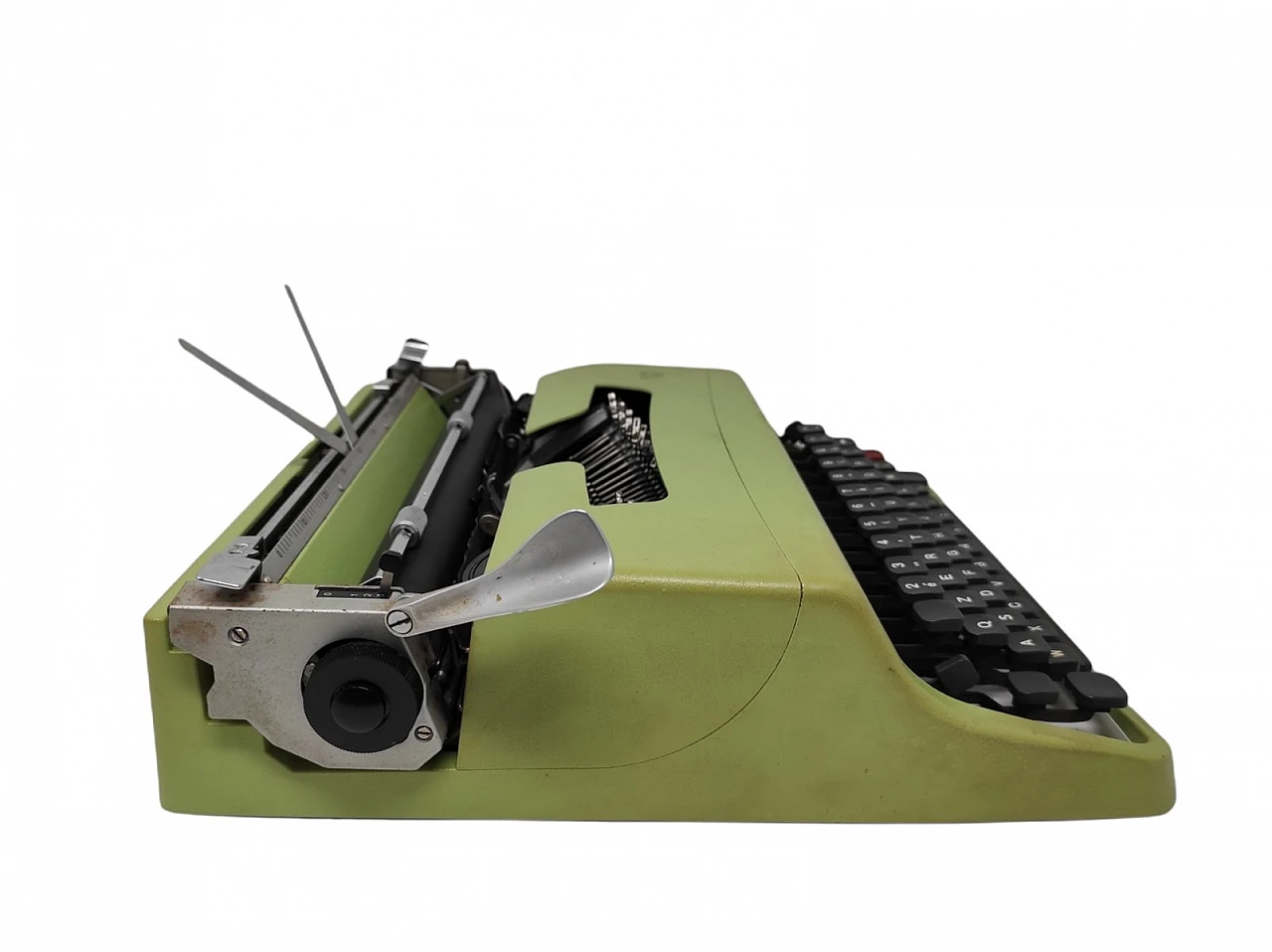 Macchina da scrivere Letter 32 di M. Nizzoli per Olivetti, anni '60 3