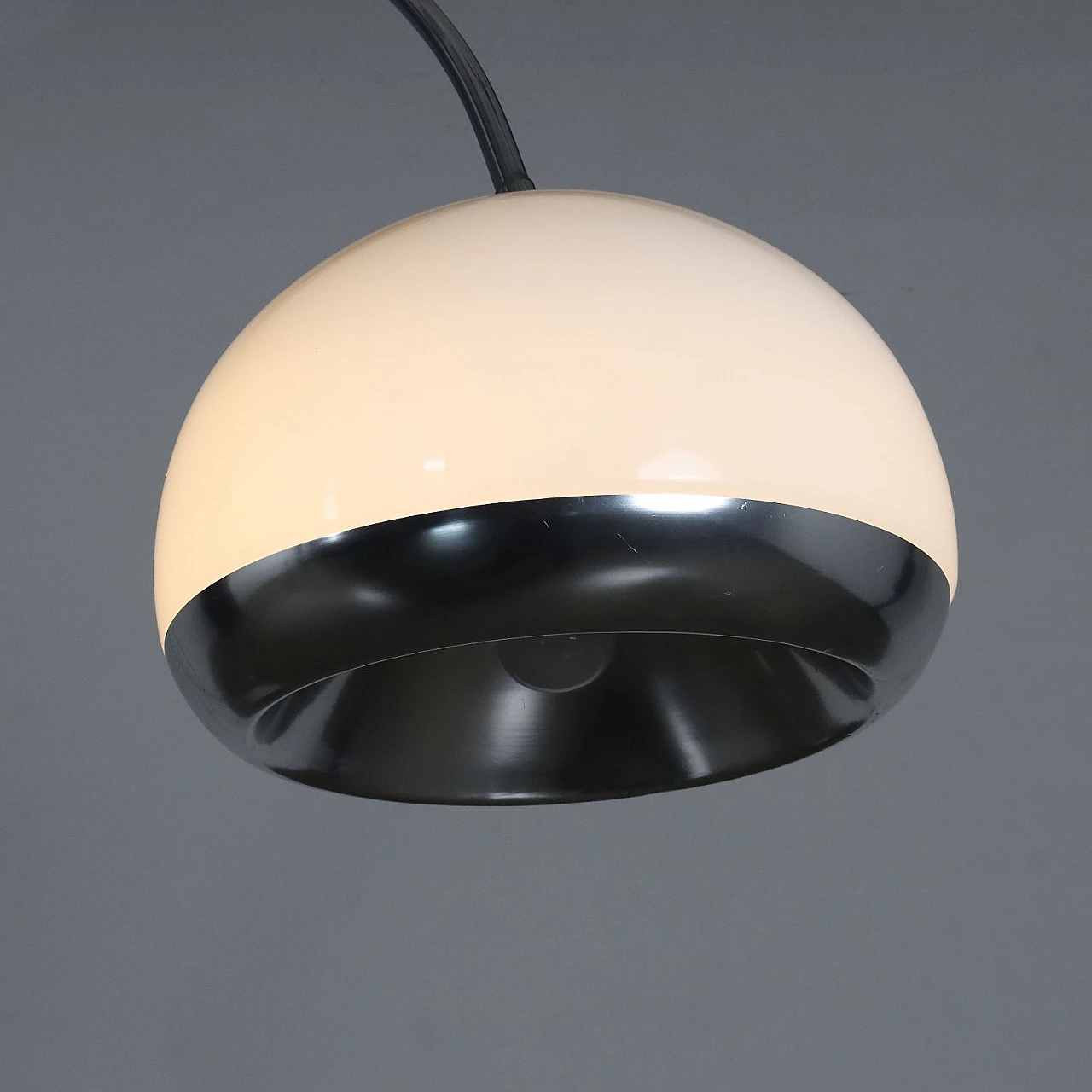 Floor Lamp in aluminium and marble base, 1970s 5
