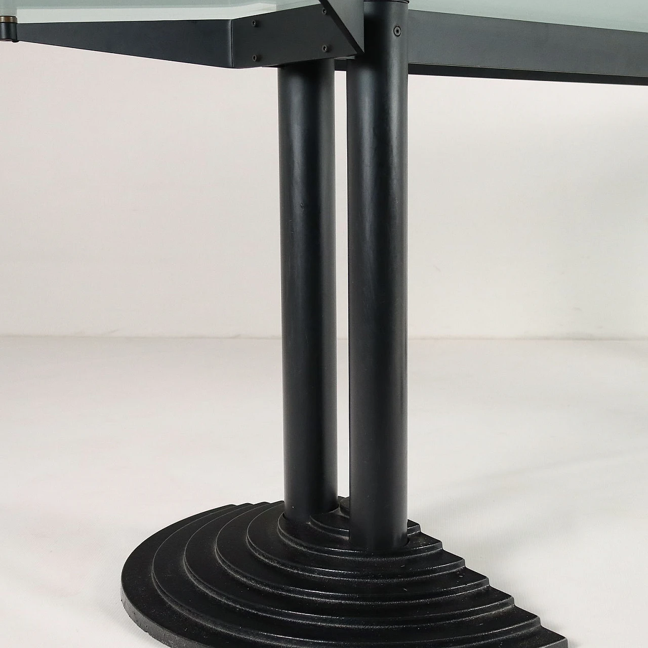 Tavolo per riunioni con piano in vetro di IVM, anni '90 9