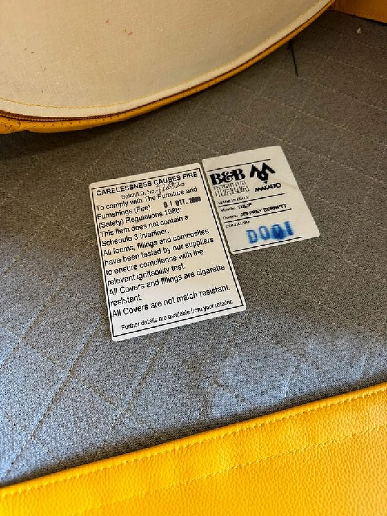 Coppia di poltrone Tulip di J. Bernett per B&B Italia 7