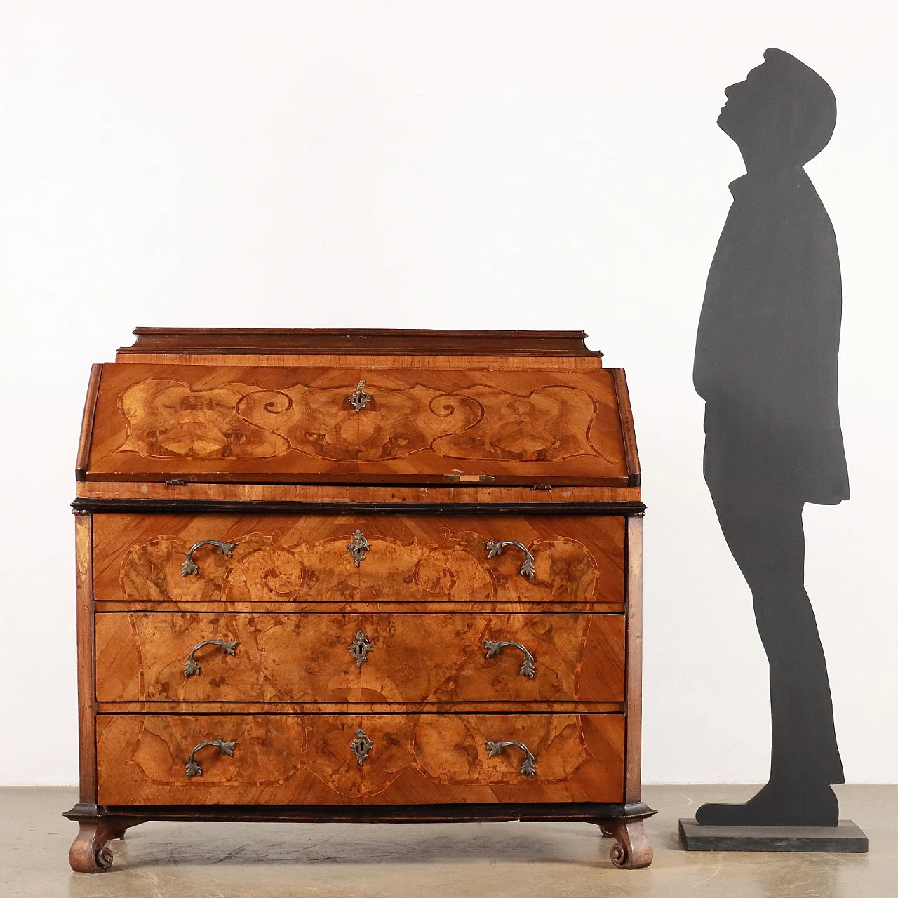 Ribalta Barocchetto lastronata in noce, metà '700 2